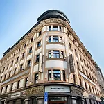 Hotel Nyx By Leonardo 4*